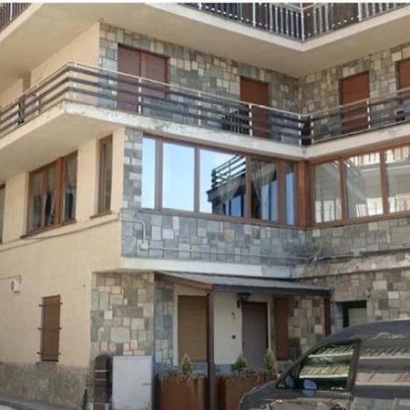 Sportinia 80 Apartamento Oulx Exterior foto